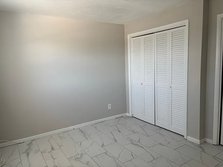 321 Johnson Ave — Photo 50