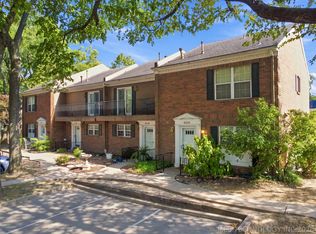 6237 S Yorktown Ave #30, Tulsa, OK 74136