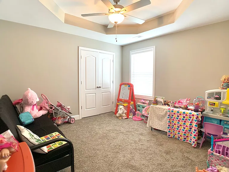 1376 Apple Blossom Rd — Photo 20