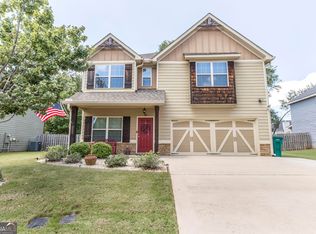 211 Wild Azalea Dr, Perry, GA 31069