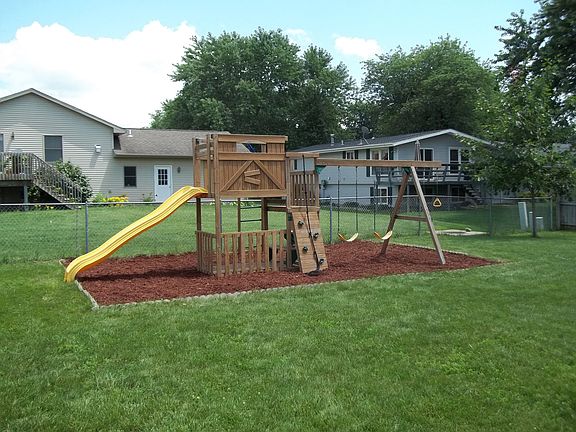 Yard / Play area