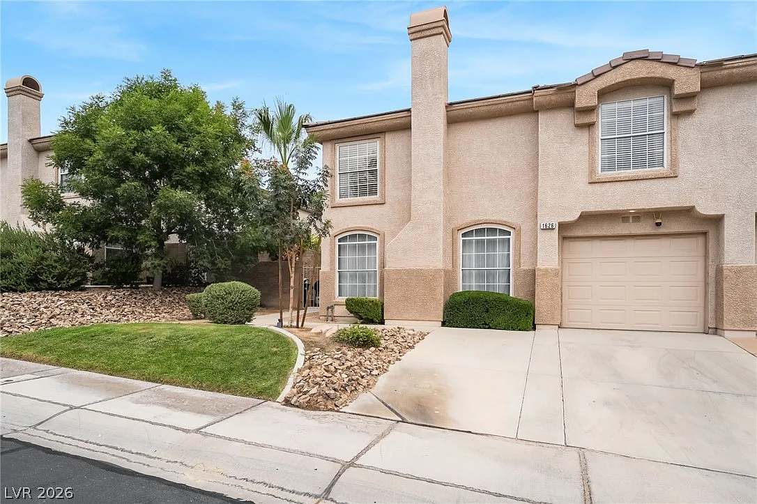 3 bed, 2.5 bath, 1508 sqft, $2,300 — Photo 4