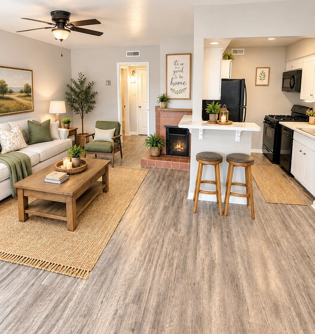 Country Club View Apartments — Photo 2