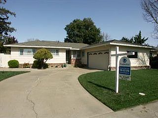 1st image of 889 Royal Green Ave