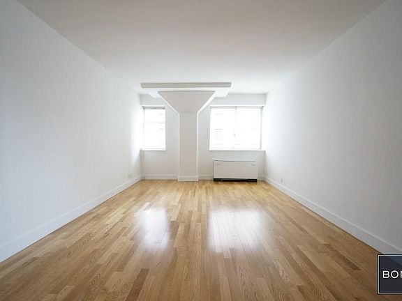 2nd image of 201 E 69th St APT 10M