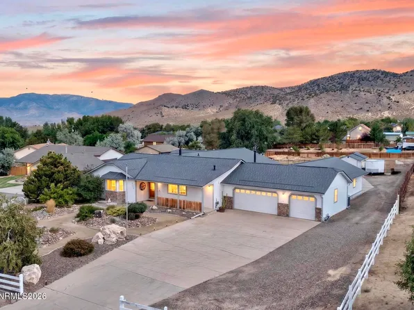 1618 Stephanie Way, Minden, NV 89423