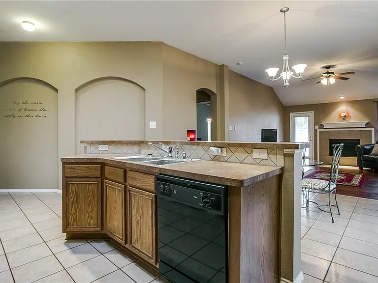 2867 Park Place Dr — Photo 19