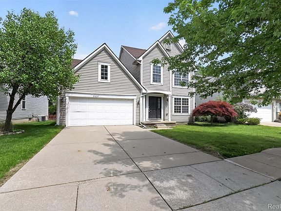 3rd image of 3457 Ashburnam Rd
