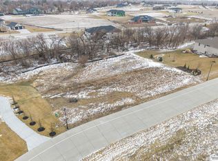10340 S 164th St, Omaha, NE 68136