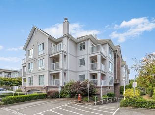 9951 152nd St #202, Surrey, BC V3R4G5