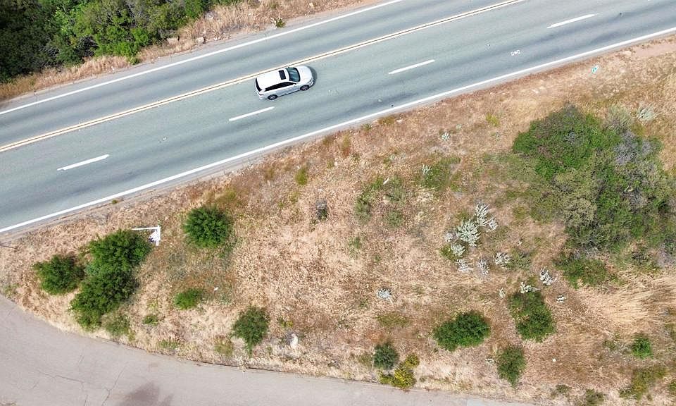 2nd image of 0 La Cresta Rd