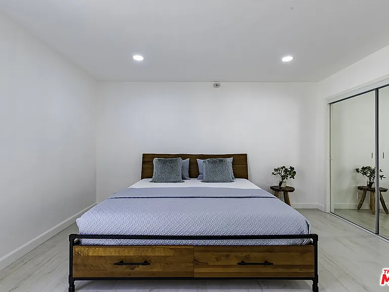 1017 S Bedford St #2 — Photo 12