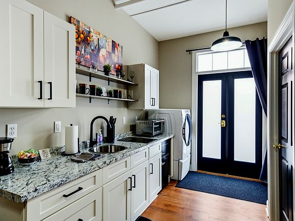 4th image of 1000 Ladd Landing Blvd #310