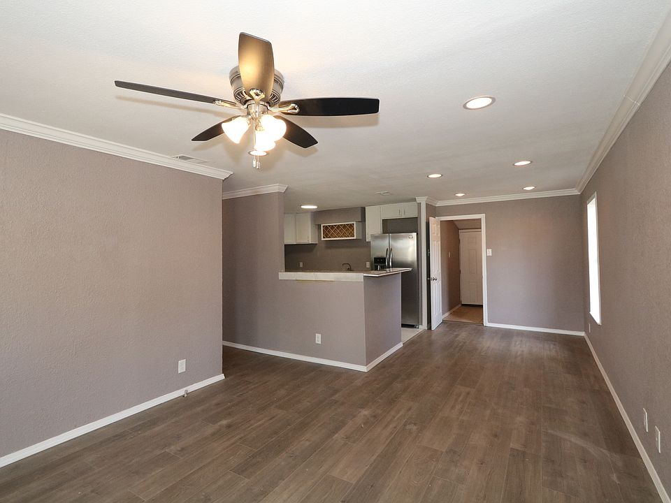 1st image of 1006 Highland Dr