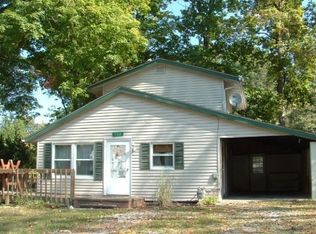 200 Tanglewood Trl, Chippewa Lake, OH 44215