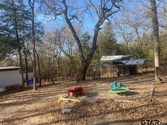 3rd image of 1289 Hickory Hills Dr