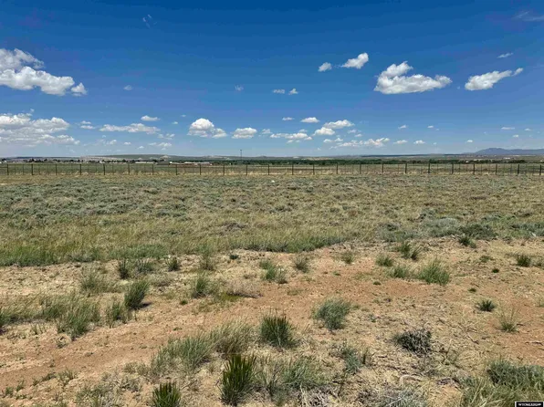 232 Airport Ave, Saratoga, WY 82331