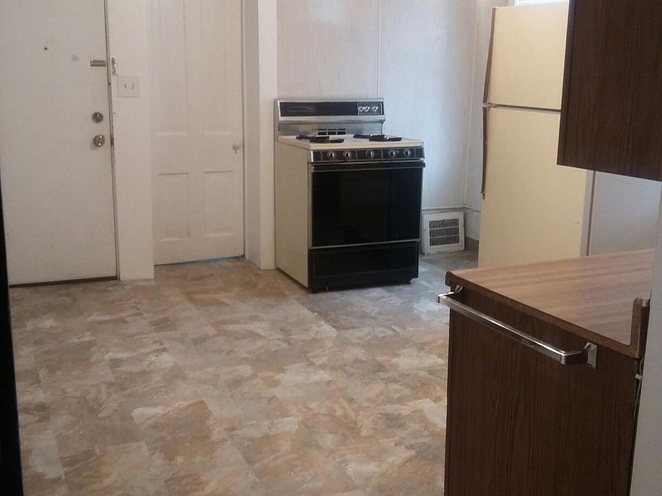 1st image of 1951 E 123rd St APT 4