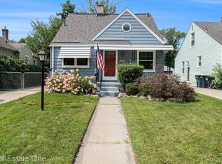 630 S Rembrandt Ave, Royal Oak, MI