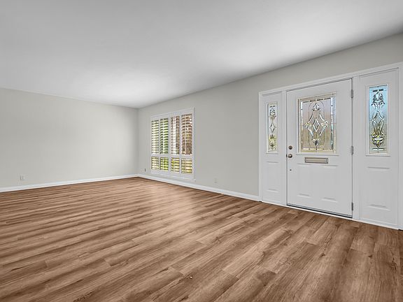 4th image of 4107 Larwin Ave