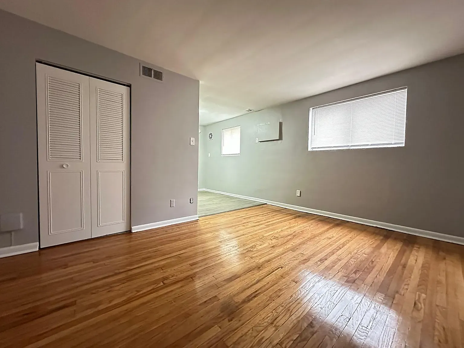 1 bed, $1,175 — Photo 2