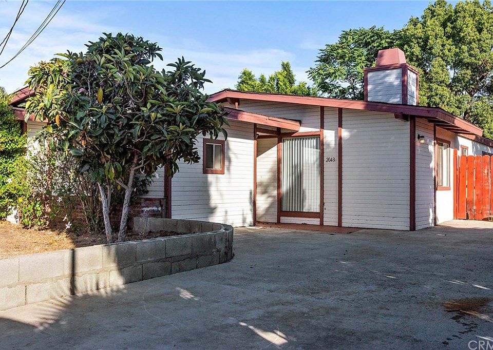 1st image of 2043 E Washington Ave
