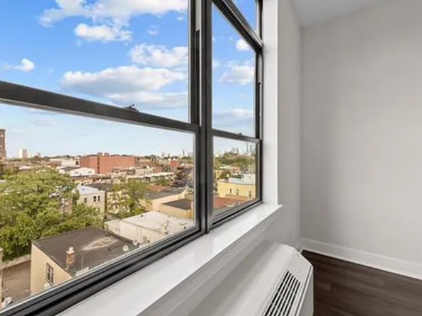 121 34th Street image 126 of 213