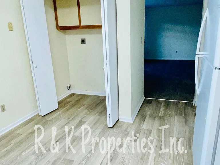 1905 SW 8th St #1905A — Photo 7