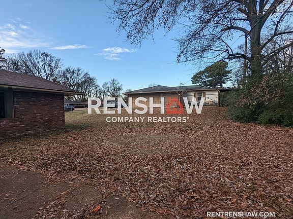 3rd image of 1452 Favell Dr