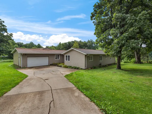 1171 Laura Dr, Monticello, IL 61856