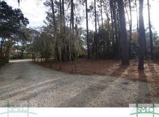 421 Walthour Rd, Savannah, GA 31410