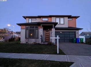 13700 SE Scenic Ridge Dr, Clackamas, OR 97015