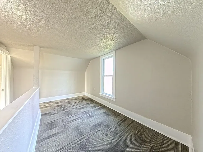 306 W Reed St — Photo 13