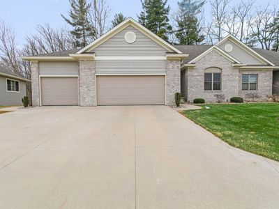 247 River Park Dr, Middlebury, IN, 46540