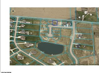 2561 Pine Straw Dr, Auburn, IN 46706