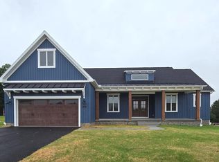 71 Bright Ln #6, Hanover, PA 17331