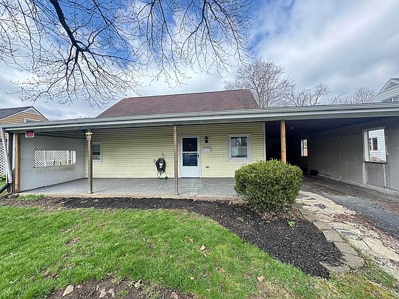 3rd image of 935 Duke Rd