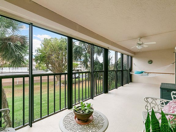 4th image of 1041 S Collier Blvd APT 103