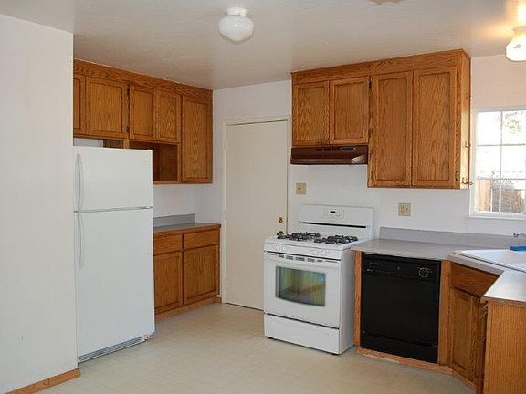 4th image of 1266 W San Tomas Aquino Rd