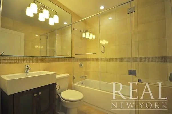 Rented by REAL New York | media 71