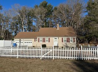 12 Sunset Dr, Brooklyn, CT 06234