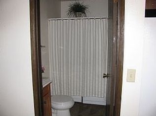 985 Martin Way, Enumclaw, WA 98022