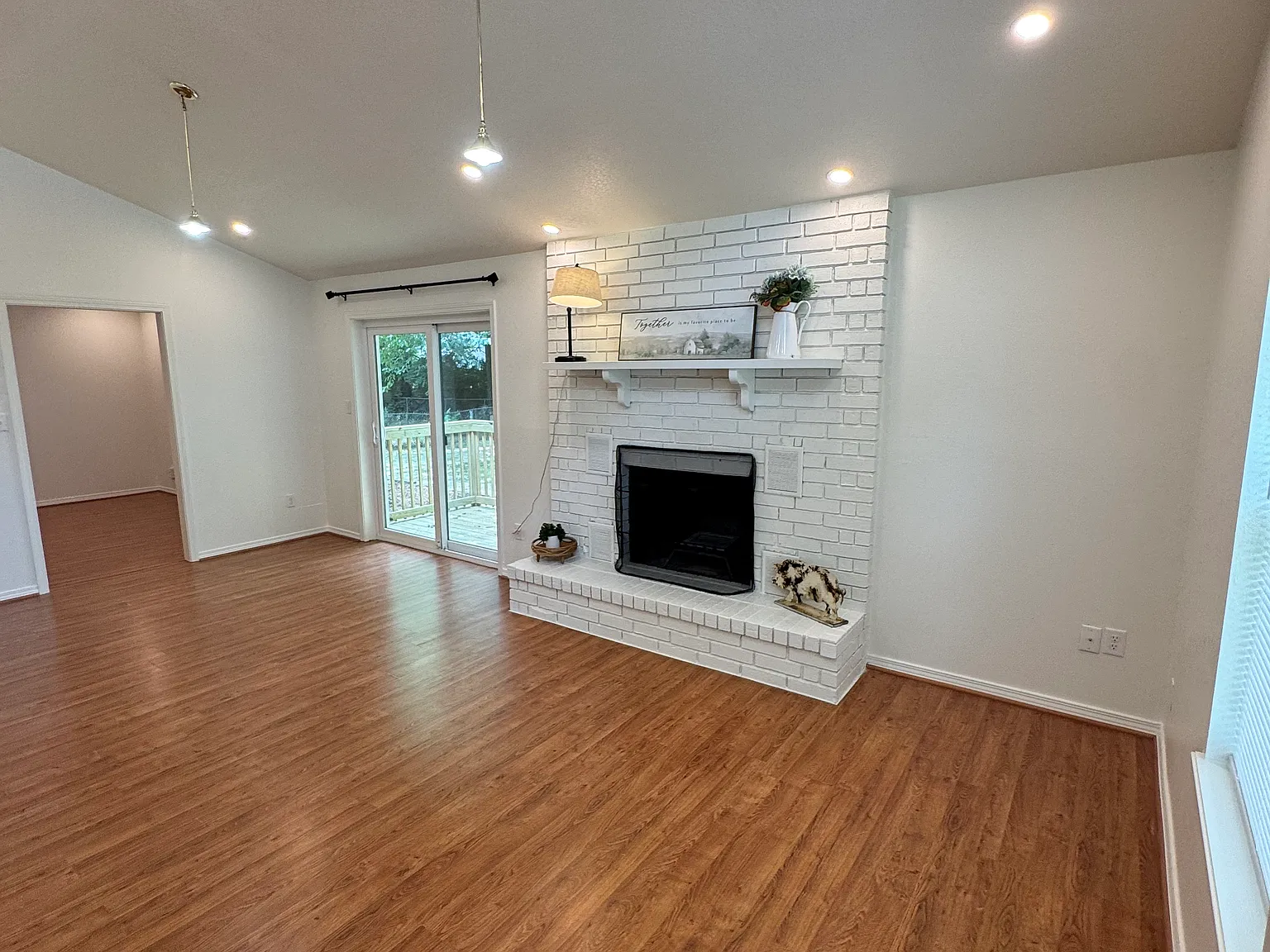 3 bed, 1492 sqft, $1,850 — Photo 4