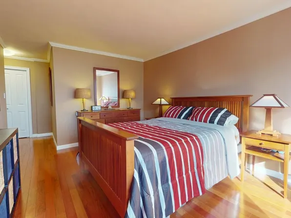 118-17 Union Turnpike image 29 of 49