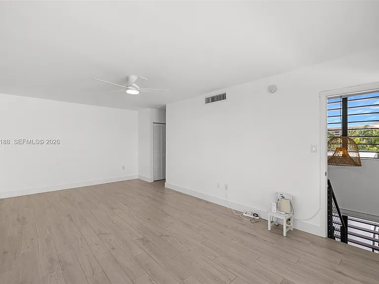225 E Enid Dr #44 — Photo 39