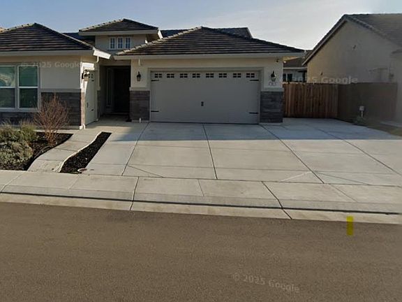 2nd image of 1820 Van Ruiten Dr