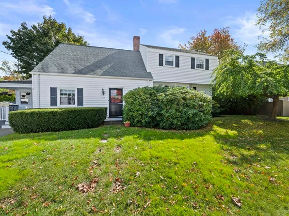 107 Arbutus Ave, Braintree, MA 02184