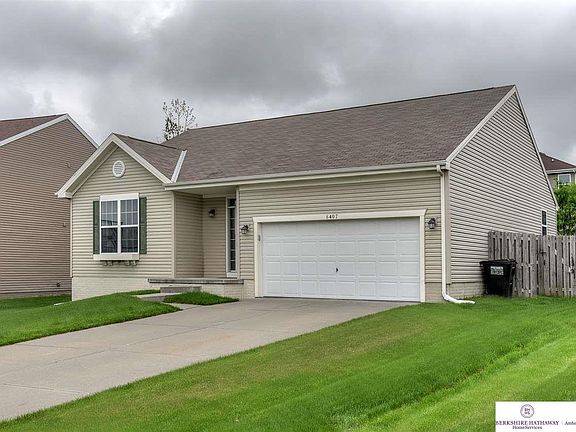 2nd image of 6407 Michael Dr