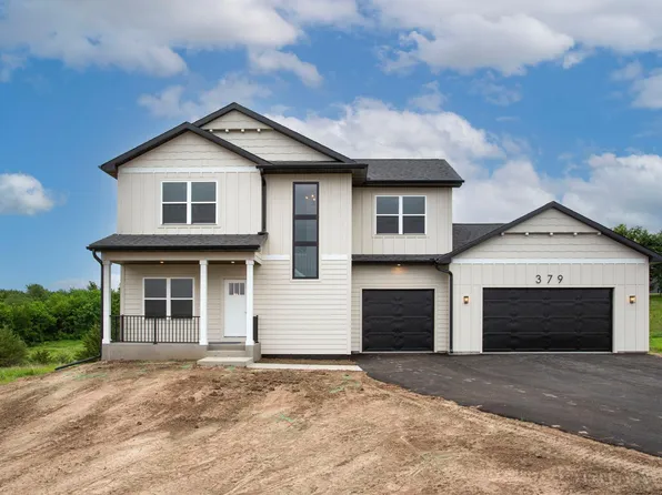 379 Bella Ct, Hudson, WI 54016