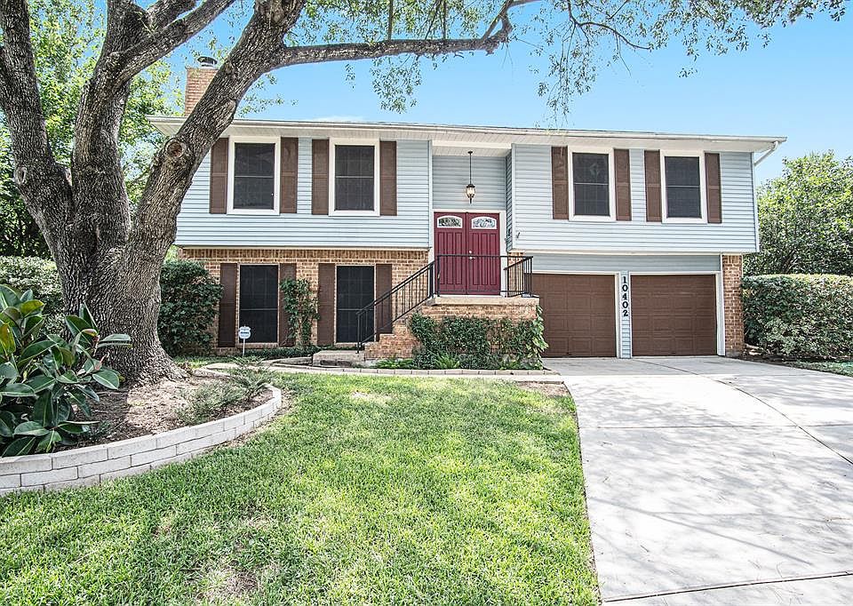 1st image of 10402 Clear Cove Ln
